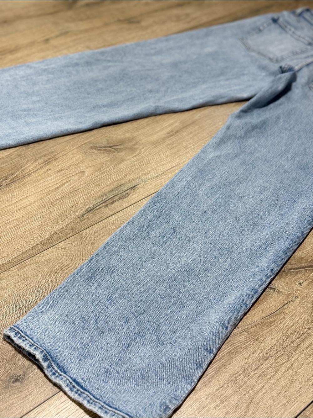BKE Payton Universal Fit Mid Rise Wide Leg Light Wash Jeans 26x32 - Picture 10 of 12